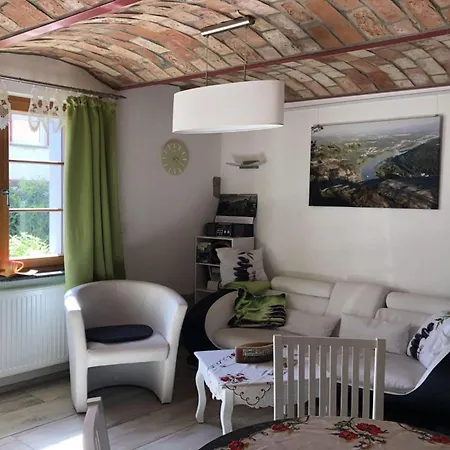 Holidays In The Circumcourse And Апартаменты Rathmannsdorf